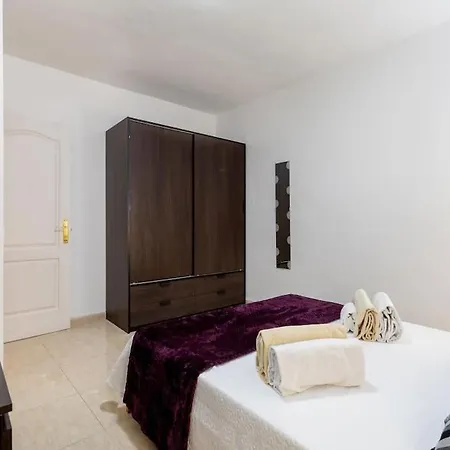 아파트 3a Penthouse Abrigos, Wi-fi And Terrace *